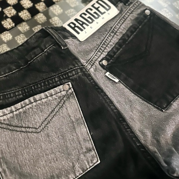 REVOLVE Denim - RAGGED Jeans
